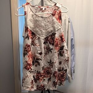 Floral Lace Trim Women's Top